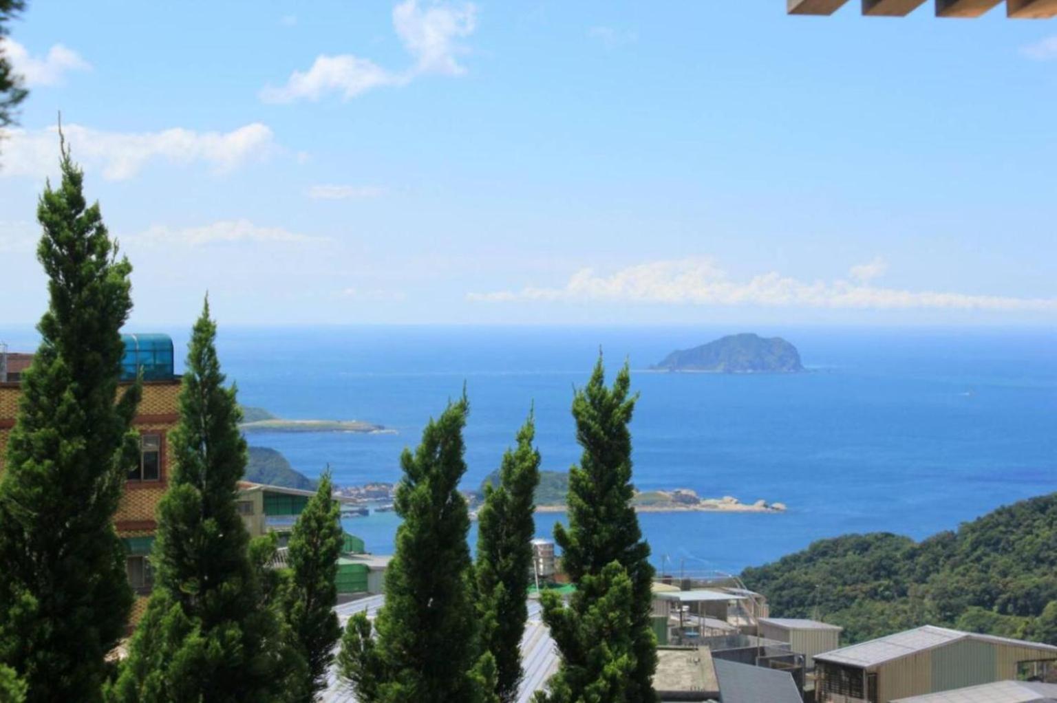 九份山海灣民宿 I 近老街 L 海景檜木房 Экстерьер фото